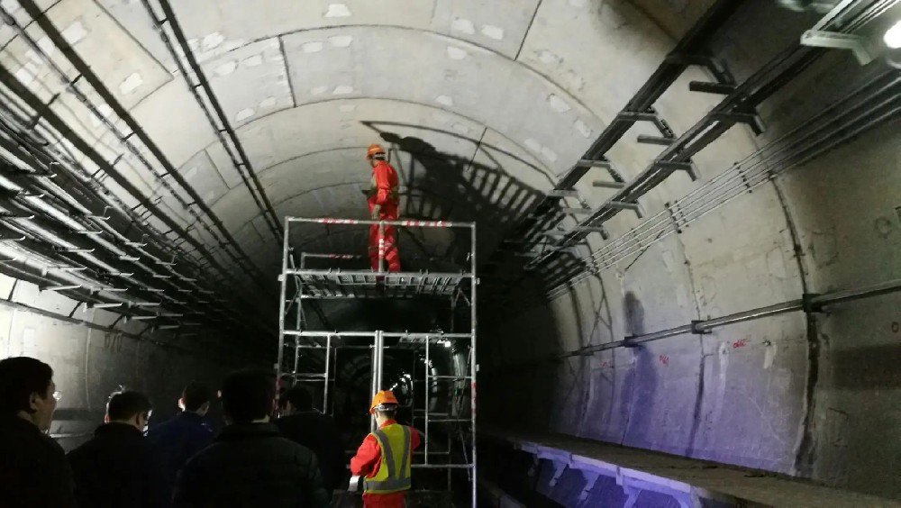 青冈地铁线路病害整治及养护维修